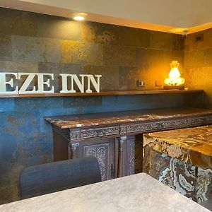 Eze Inn Boutique Hotel